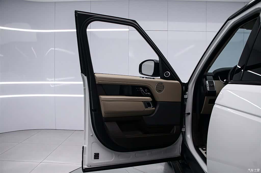 Land Rover Range Rover, 2022 11