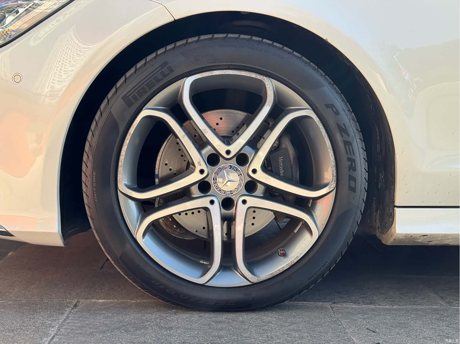 Mercedes-Benz CLS, 2016 20