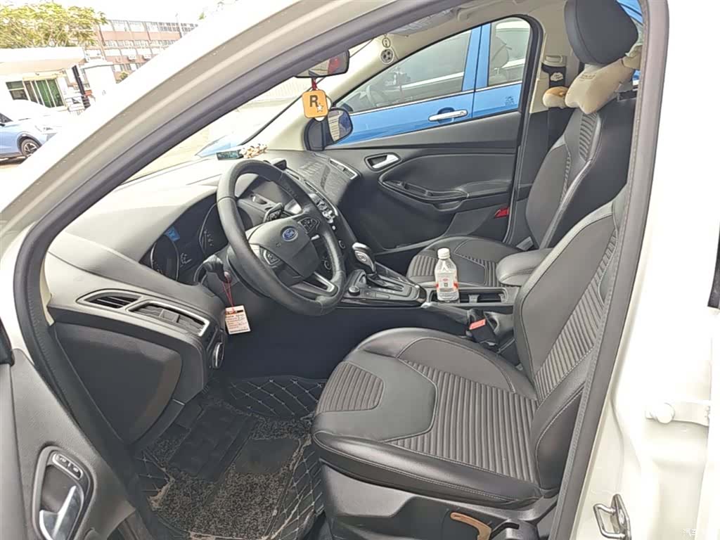 Ford Focus, 2017 15