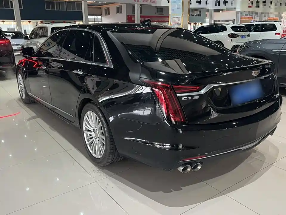 Cadillac CT6