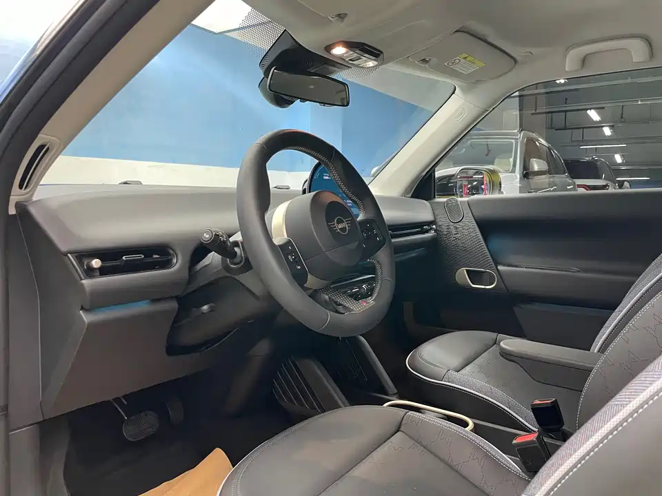 MINI Electric COOPER