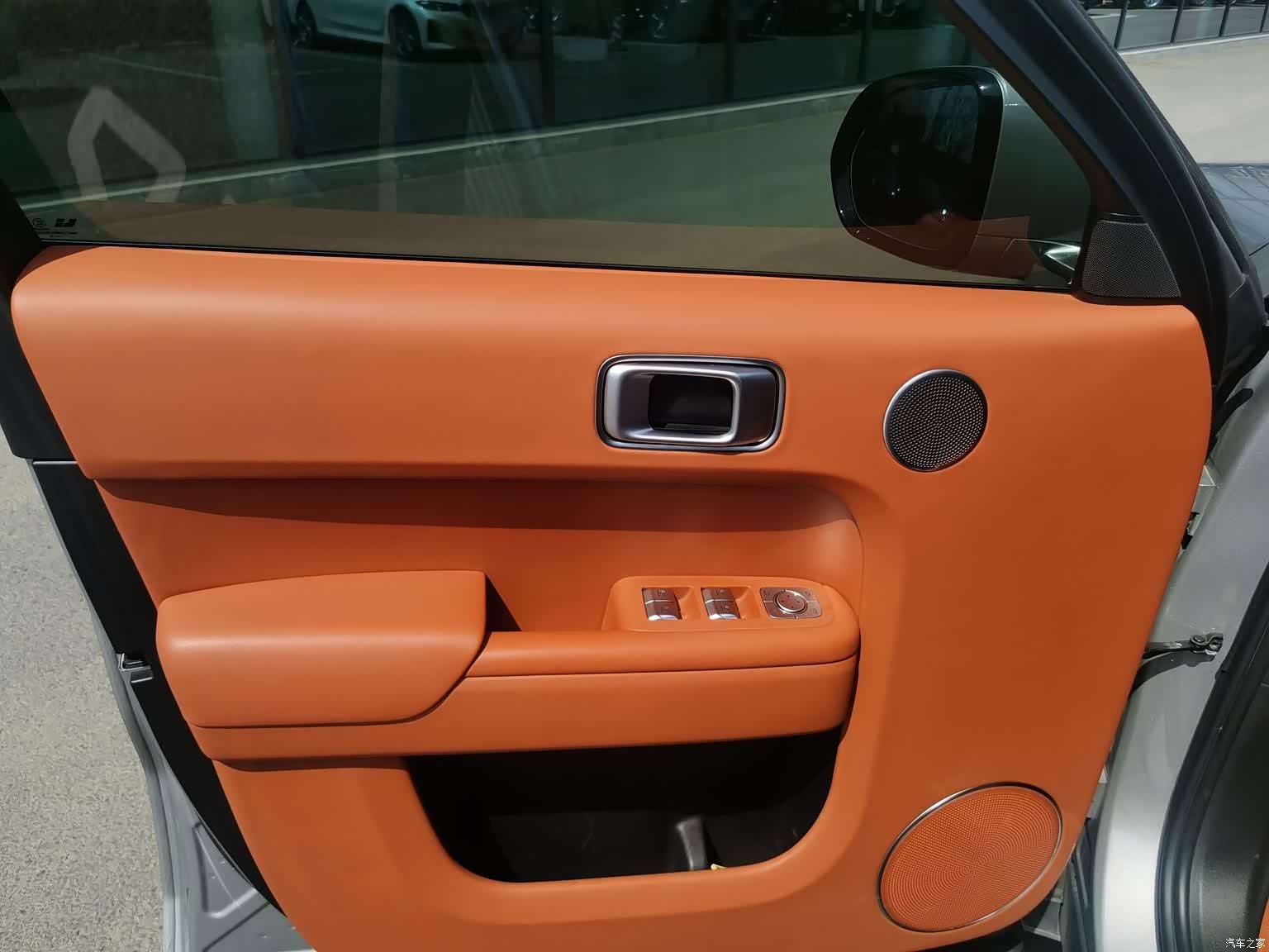 Li Auto L8, 2023 11