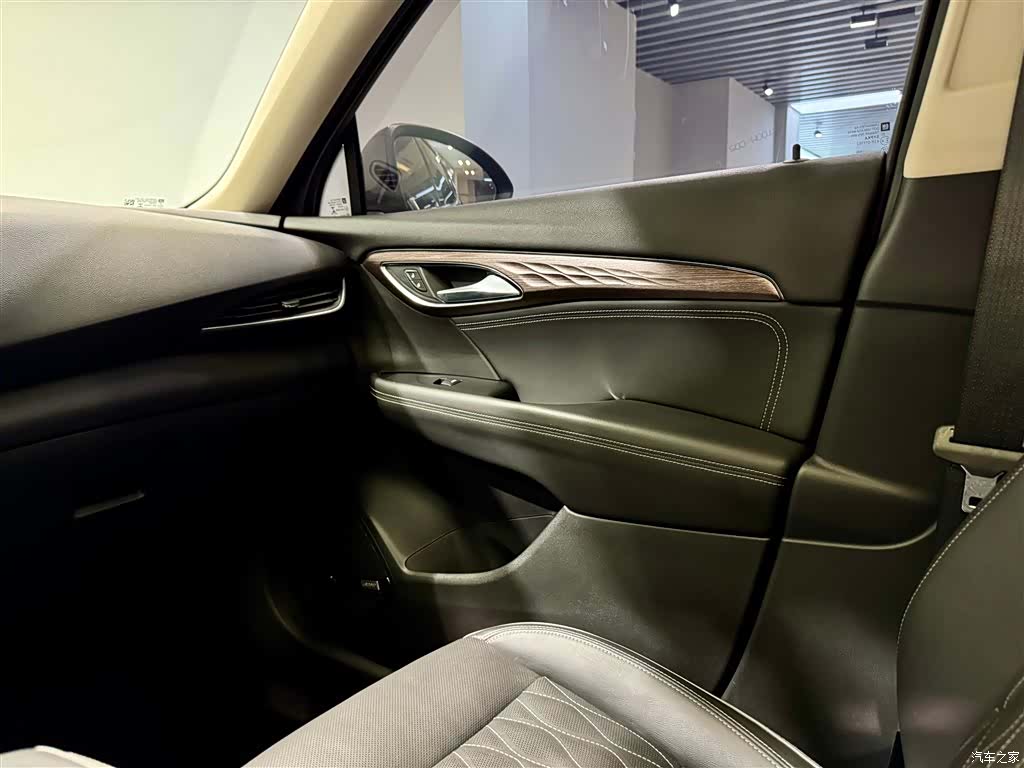 Buick Envision, 2021 26