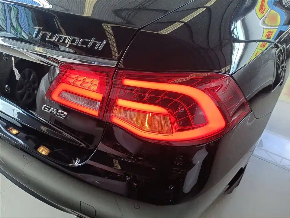 Trumpchi Trumpchi GA8