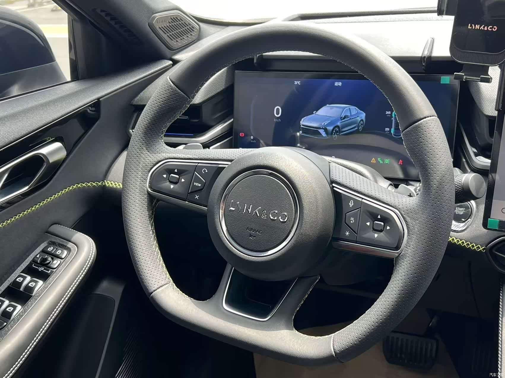Lynk & Co 02, 2025 16