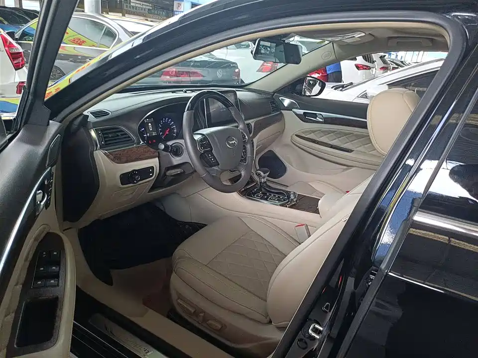 Trumpchi Trumpchi GA8