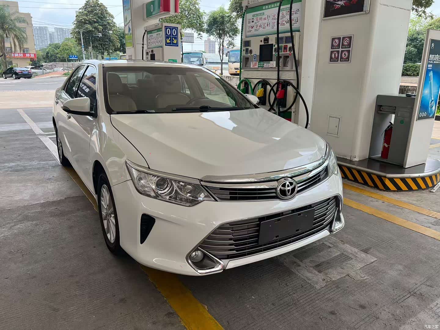 Toyota Camry, 2017 3