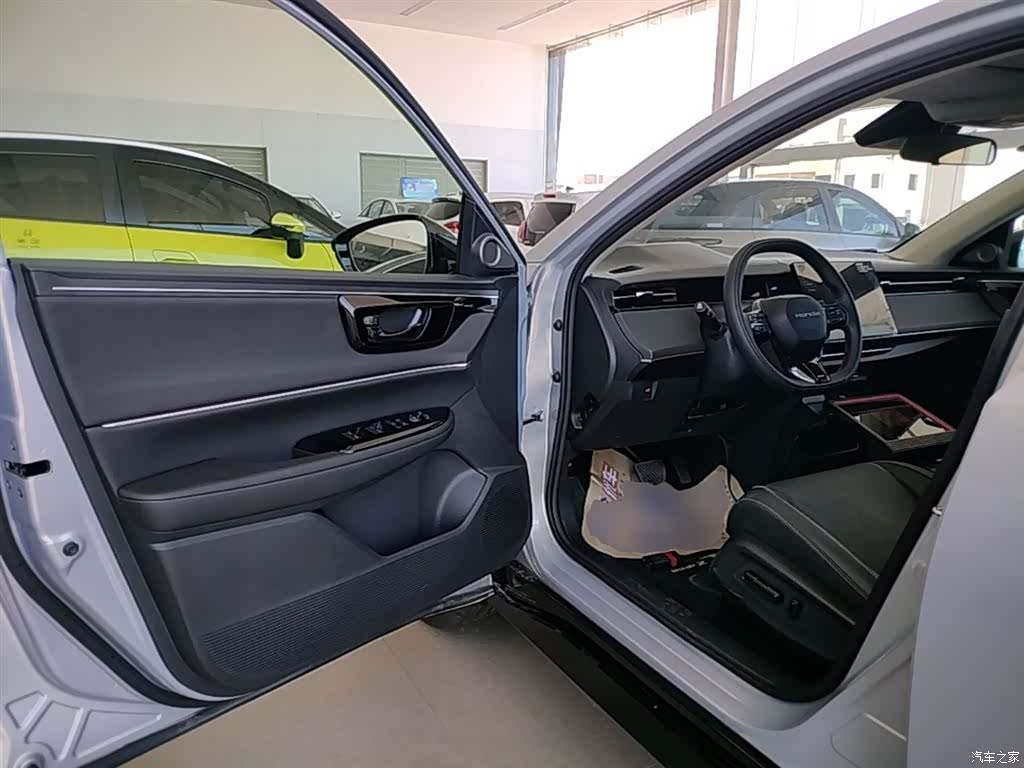 Honda e NP2, 2024 16