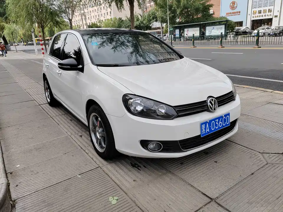 Volkswagen golf