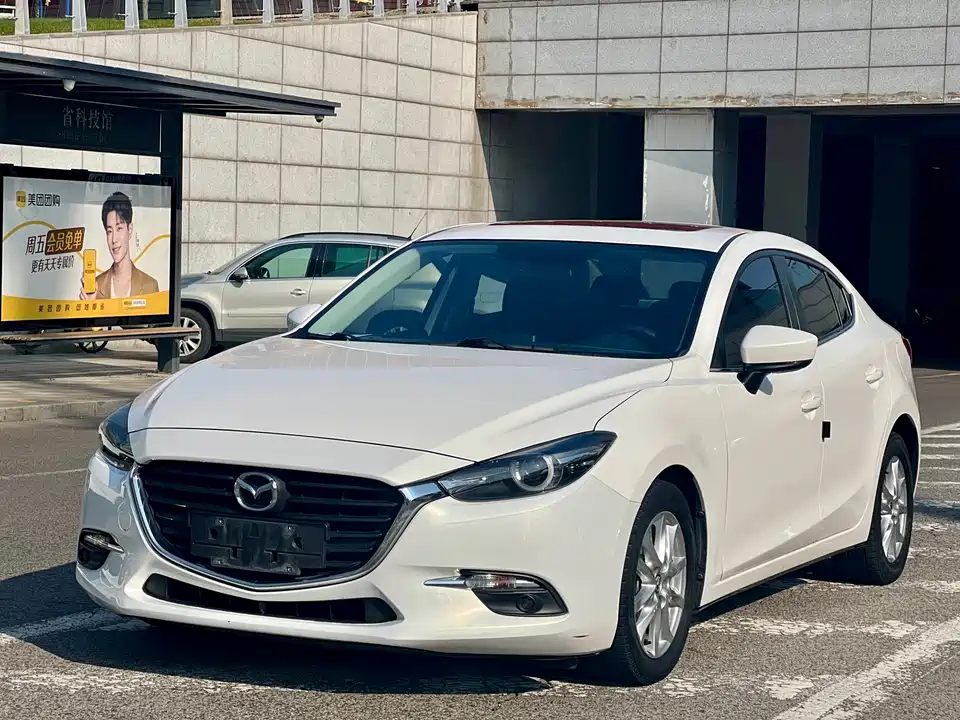Mazda 3 Angkesaila