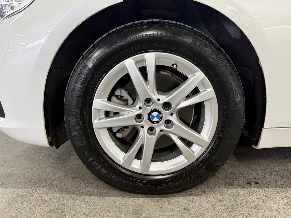 BMW 2 series station wagon