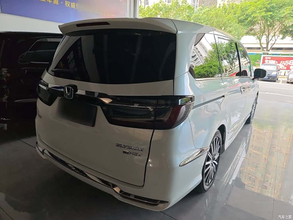 Honda Elysion, 2023 7