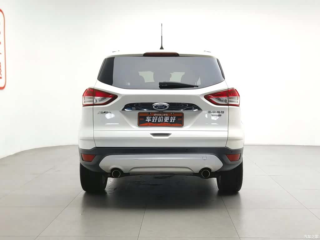 Ford Kuga, 2015 4