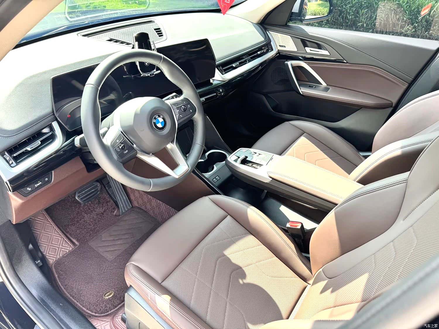 BMW X1, 2024 8
