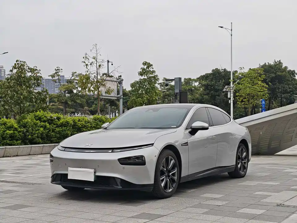 XPENG P7