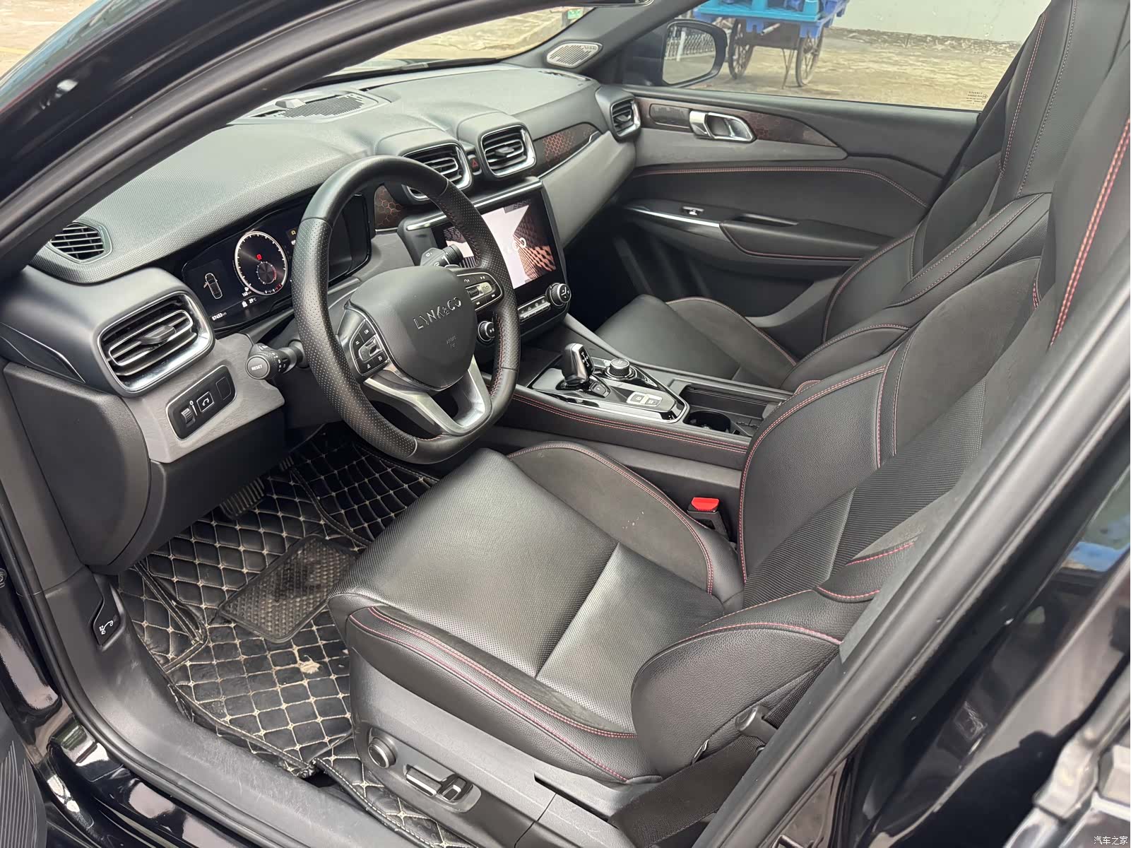 Lynk & Co 01, 2019 13