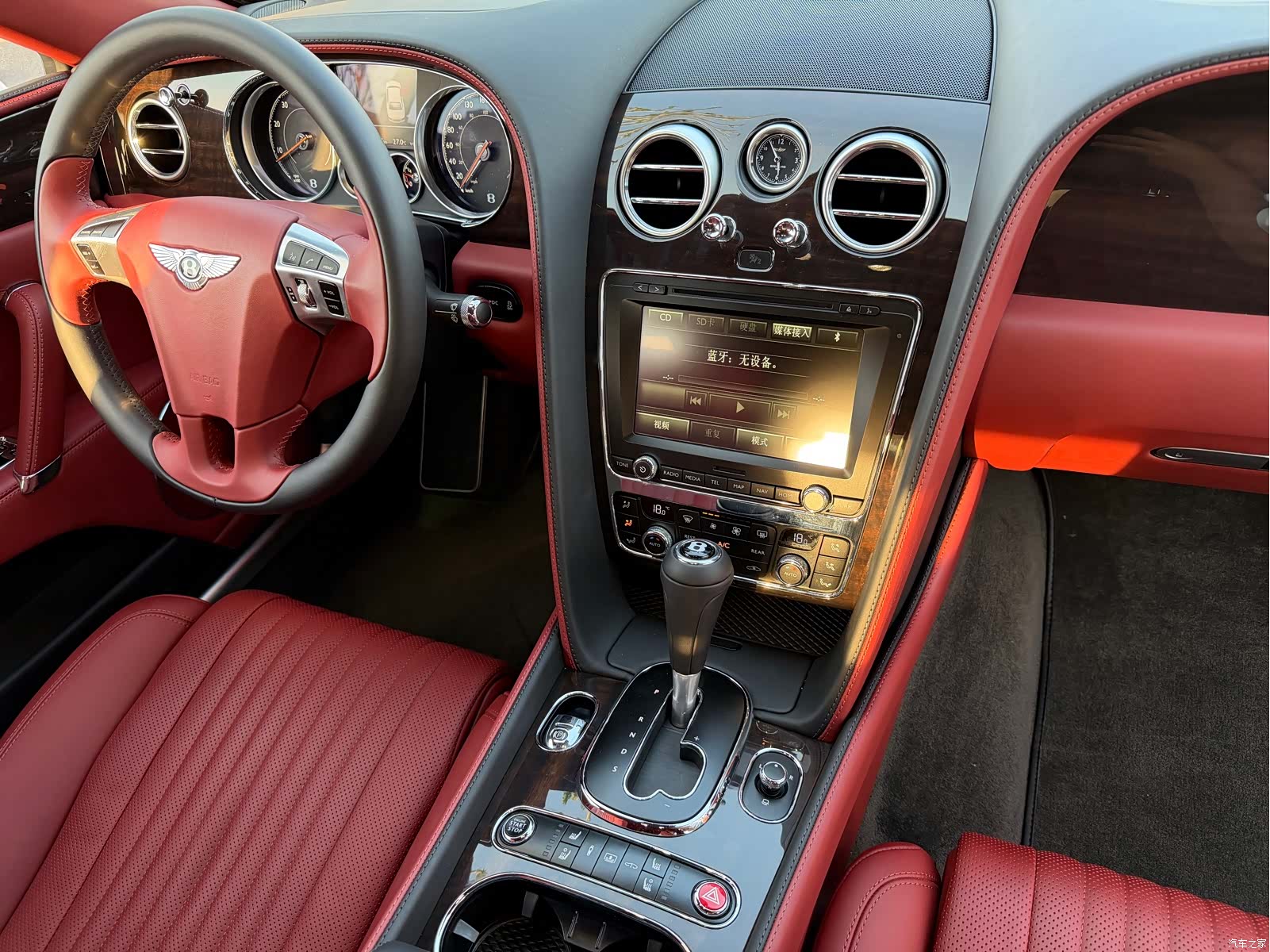 Bentley Flying Spur, 2017 10