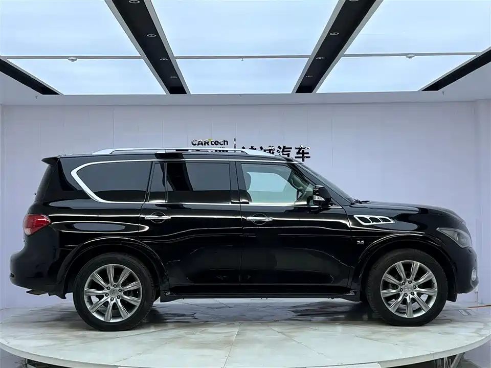 Infiniti QX80