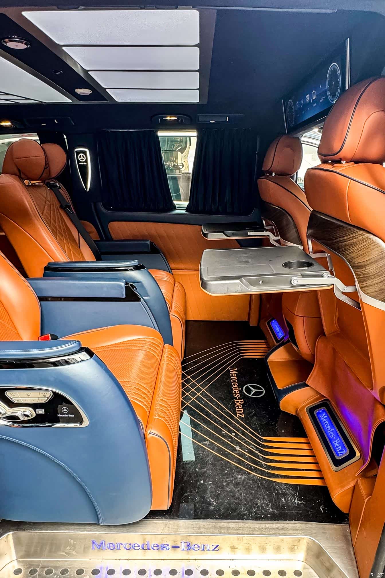Mercedes-Benz 7, 2022 9