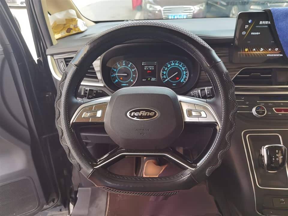 JAC Refine Ruifeng L6 MAX