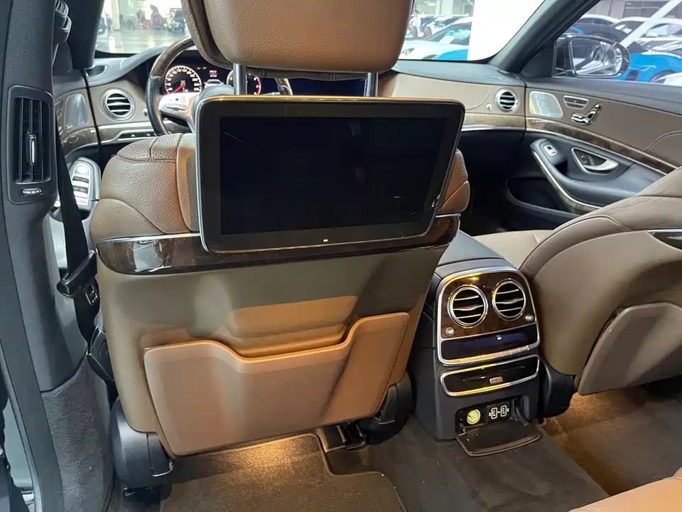 Mercedes-Benz S-class