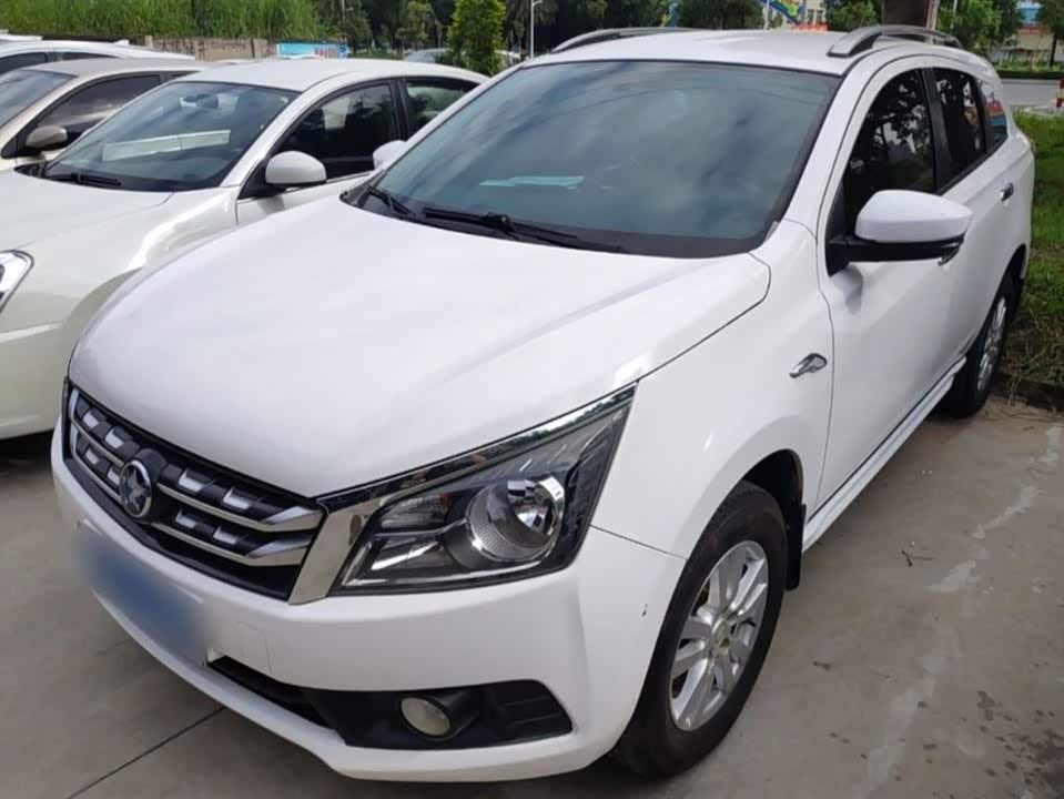Venucia T70 Venucia T70