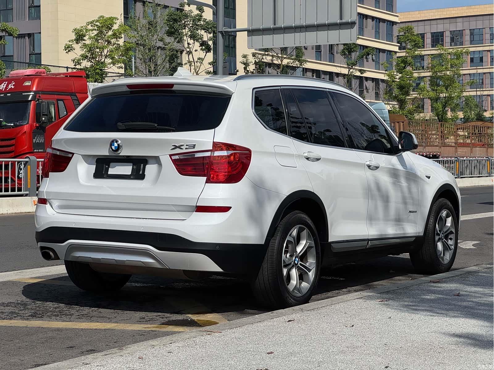 BMW X3, 2015 16
