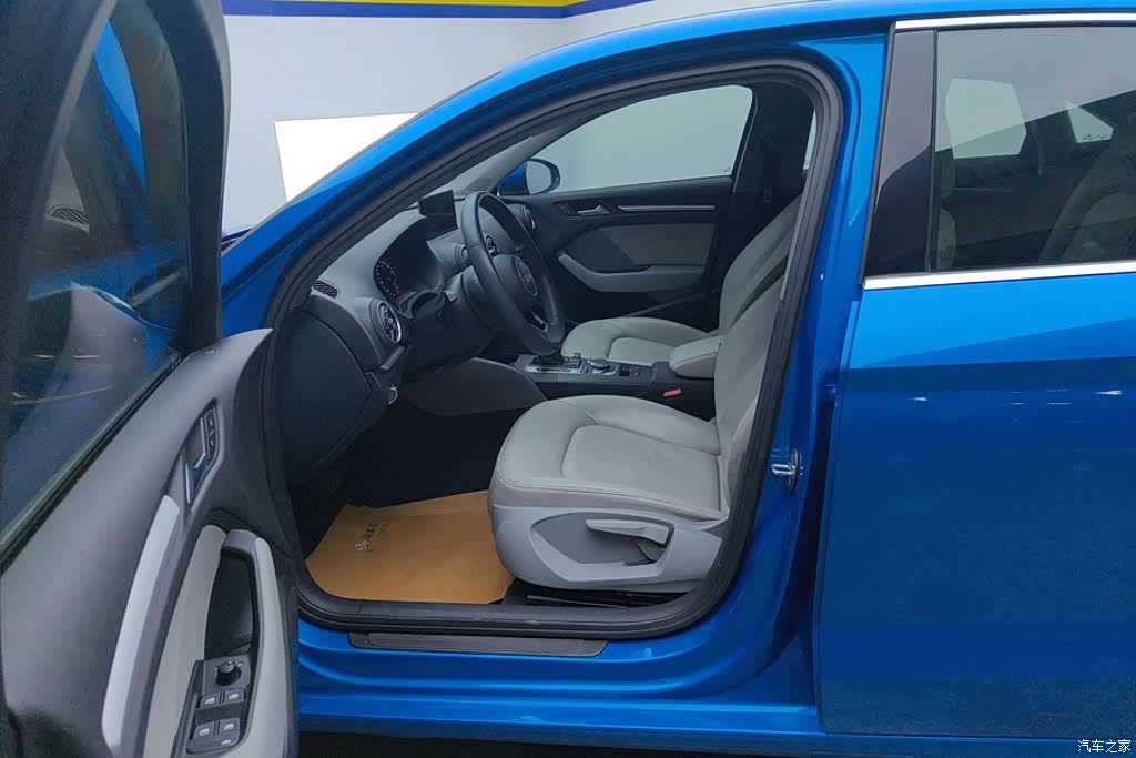Audi A3, 2018 9