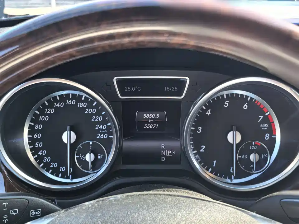 Mercedes-Benz M class