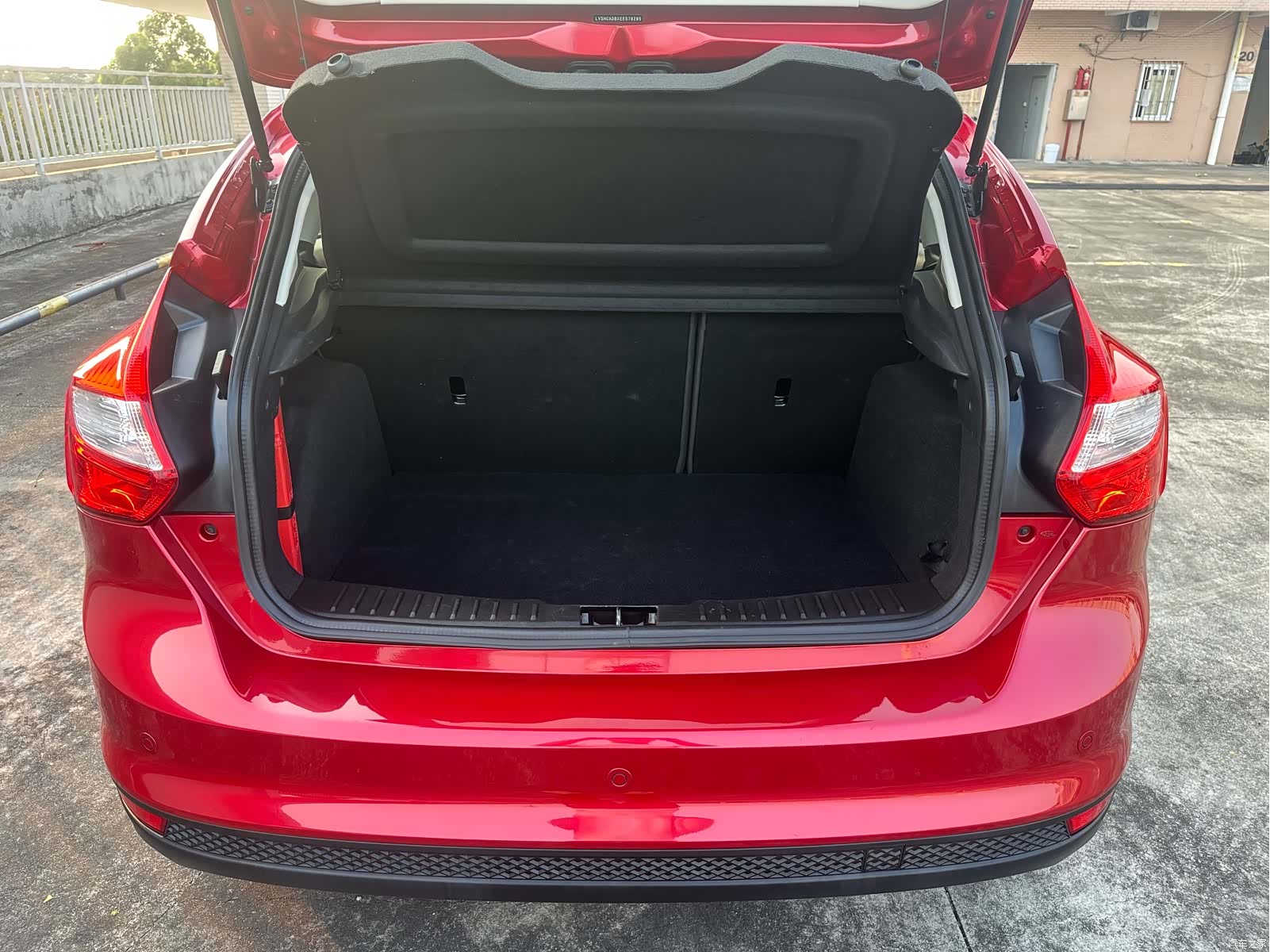 Ford Focus, 2014 16