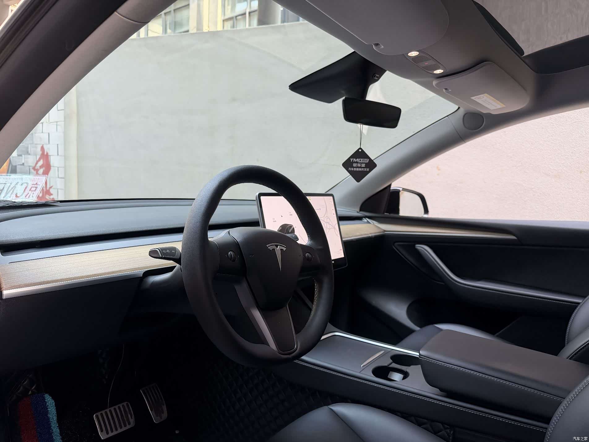 Tesla Model Y, 2021 16
