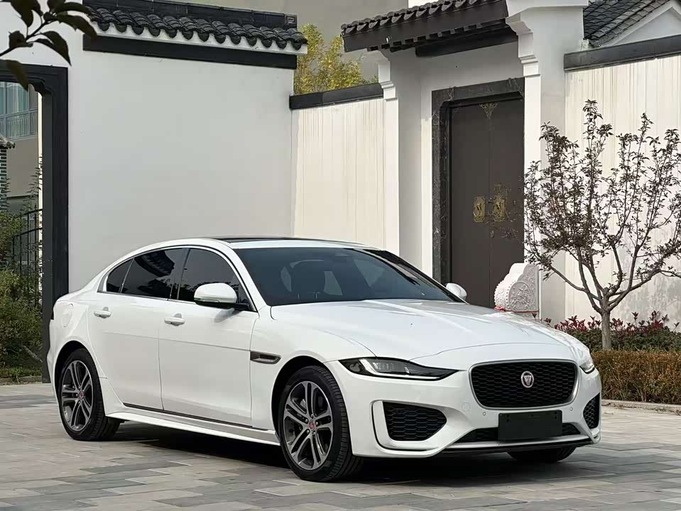 Jaguar XEL