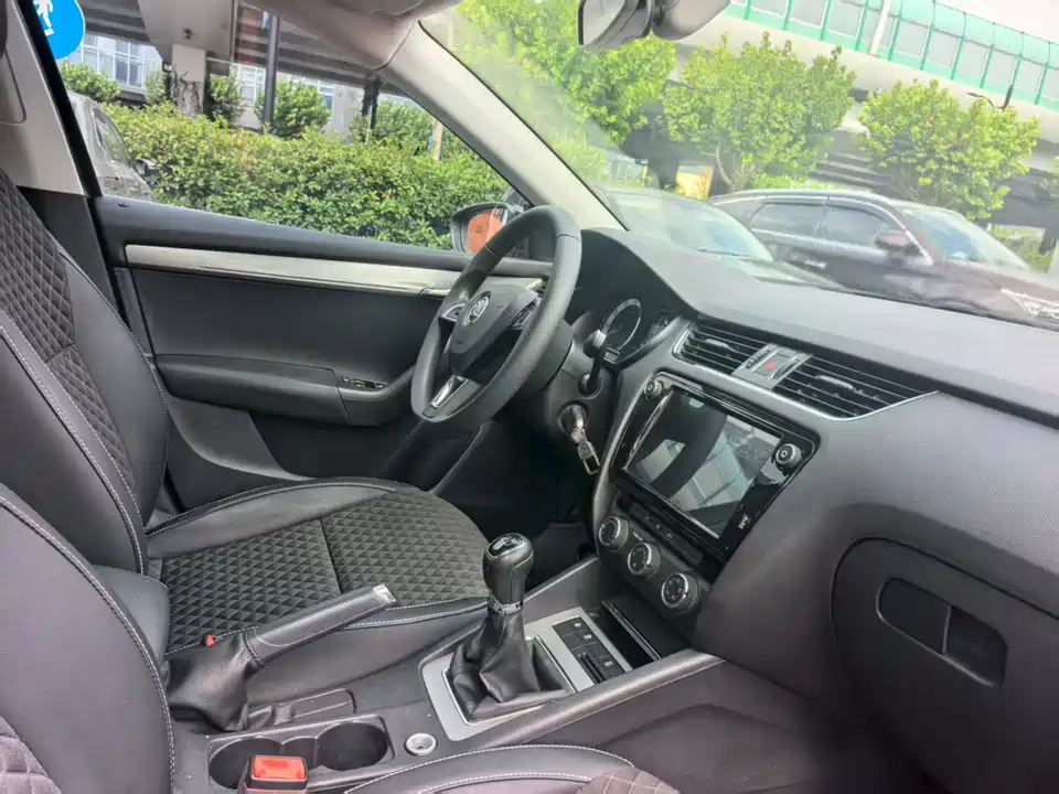 Skoda Octavia Skoda Octavia