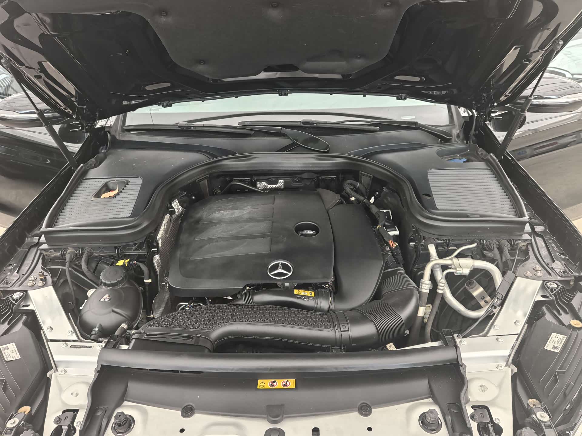 Mercedes-Benz GLC, 2022 10