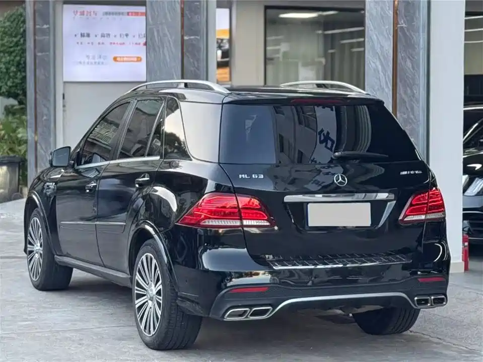 Mercedes-Benz M class