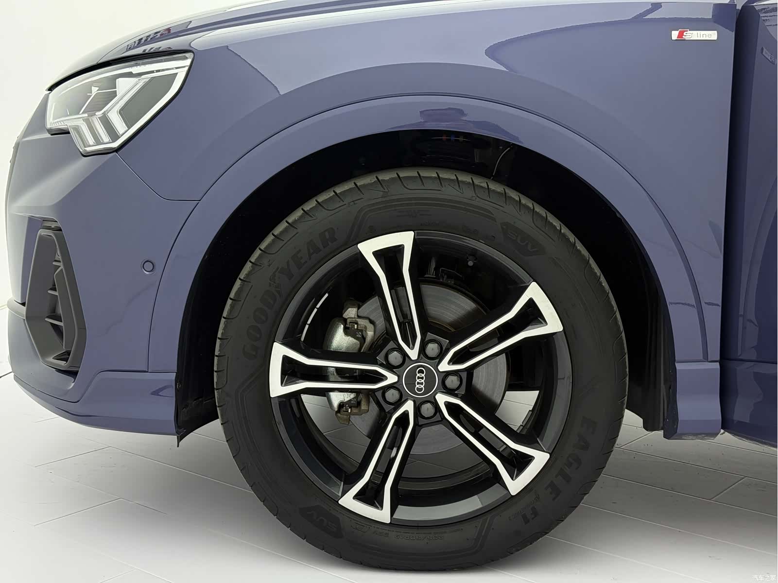 Audi Q3, 2022 21