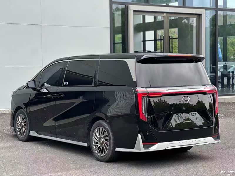 Trumpchi M8, 2023 11