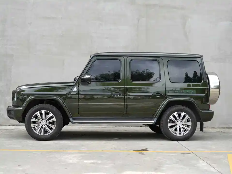 Mercedes-Benz G-class
