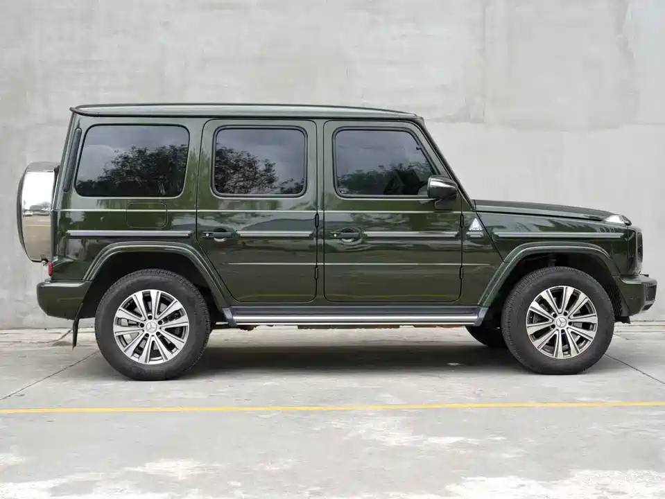 Mercedes-Benz G-class