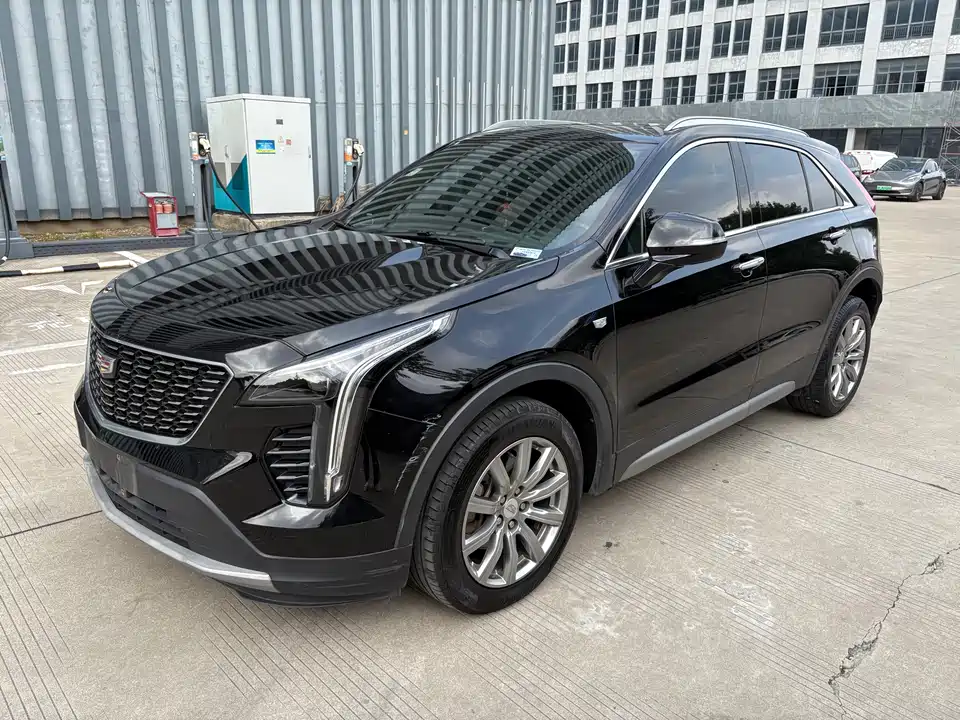 Cadillac XT4