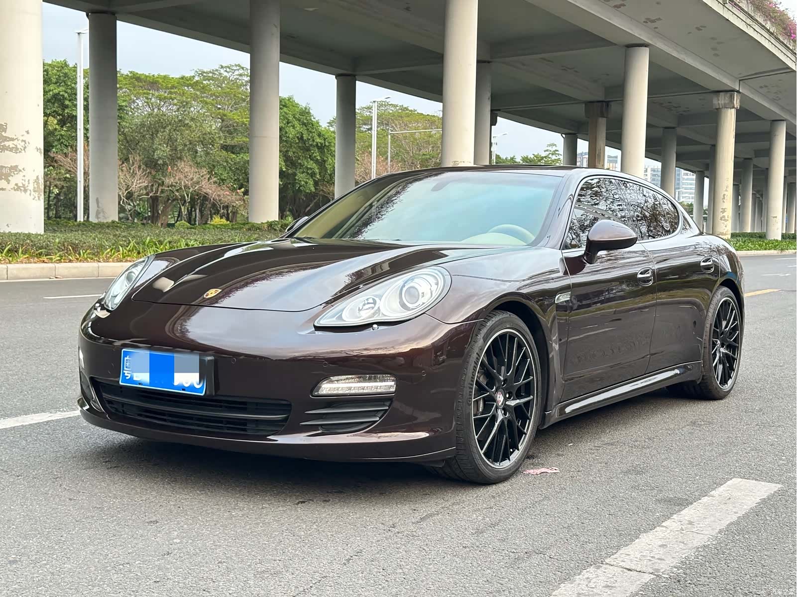 Porsche Panamera, 2012 1