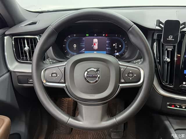 Volvo XC60, 2023 8