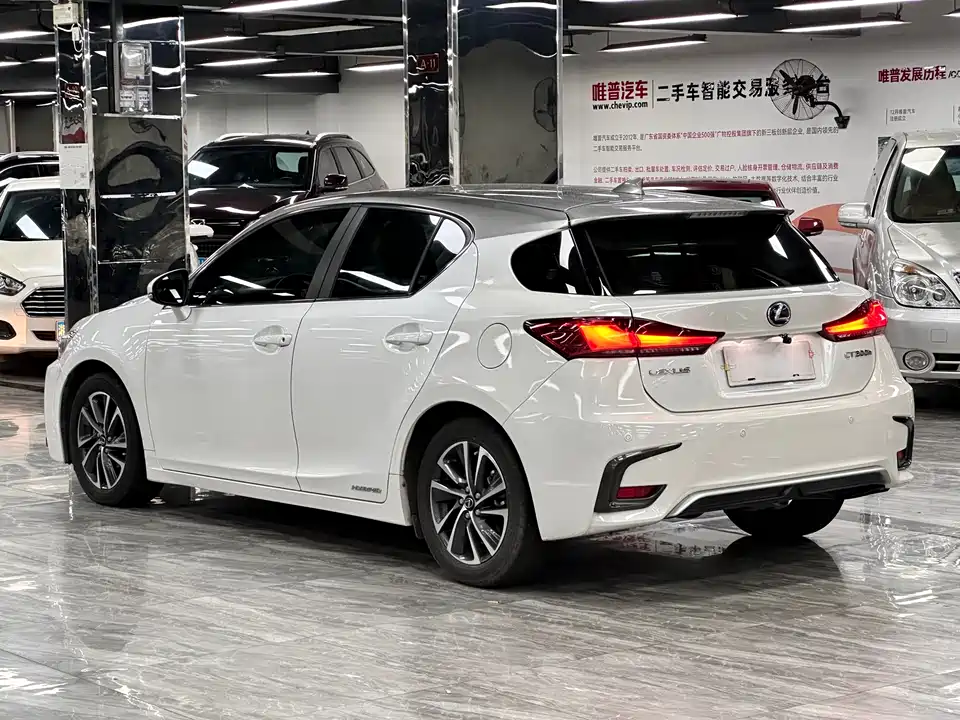 Lexus CT