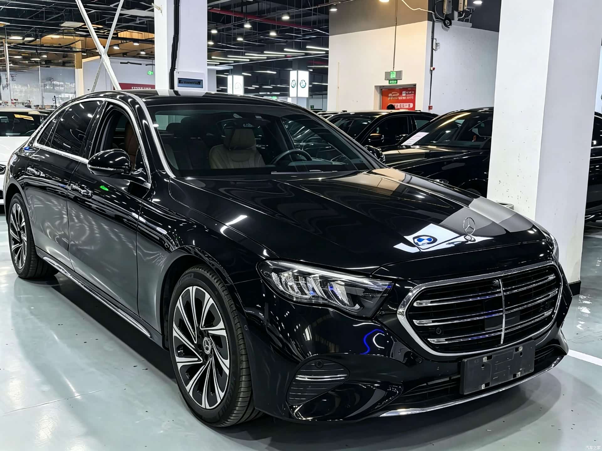 Mercedes-Benz E-Class, 2024 3