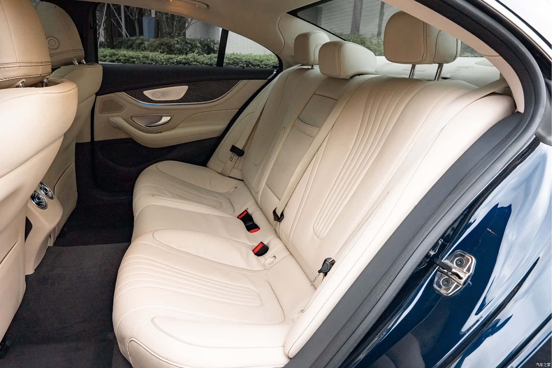 Mercedes-Benz CLS, 2021 13