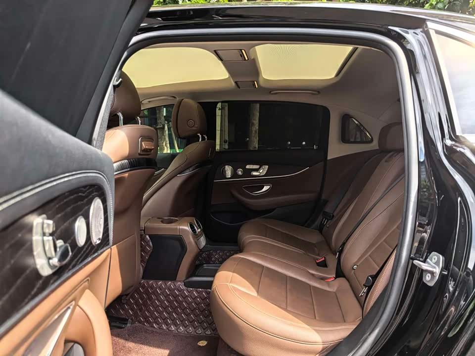 Mercedes-Benz E-class Mercedes-Benz E-class
