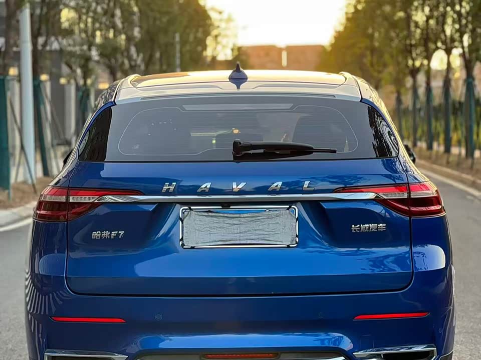 Haval F7
