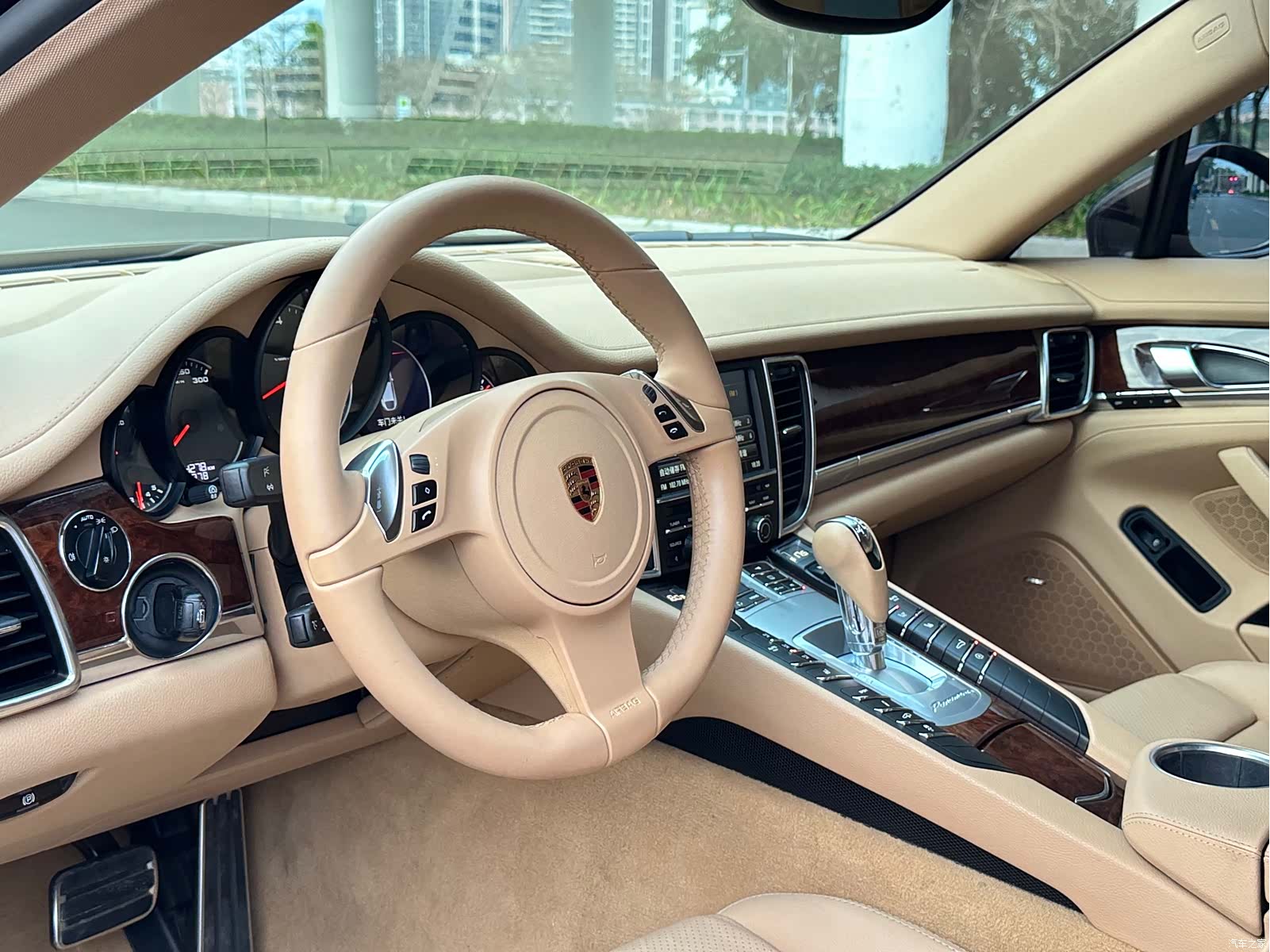 Porsche Panamera, 2012 6