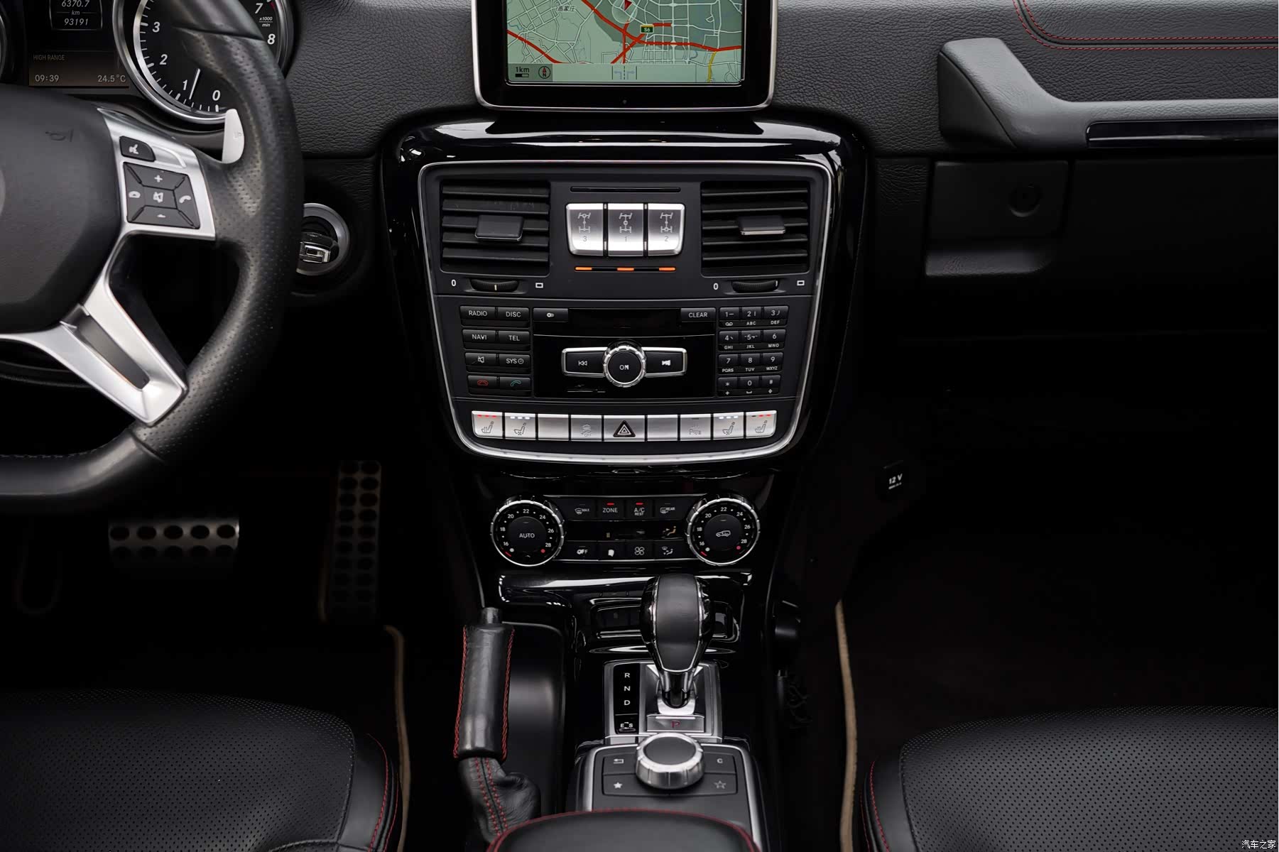 Mercedes-Benz G-Class, 2016 31