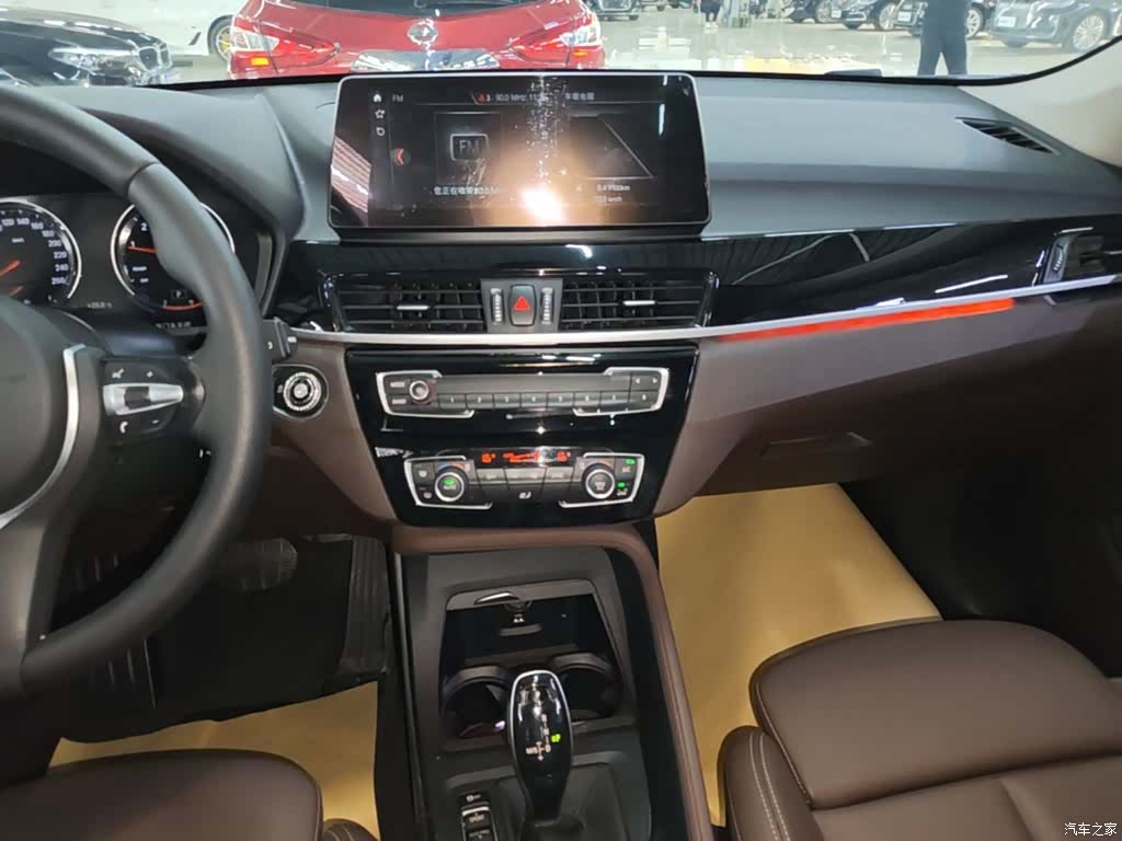 BMW X1, 2023 13